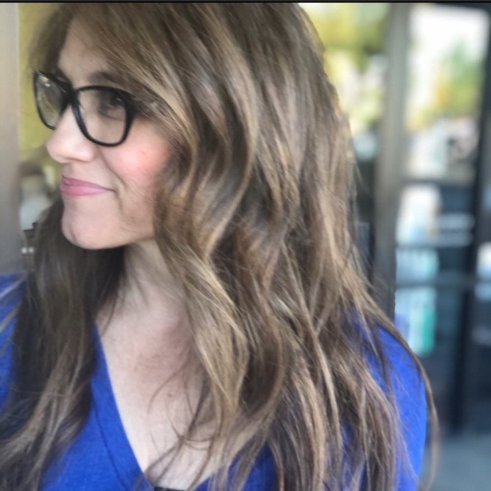 🌵💙Meet your Posher, Monica in Arizona ☀️ - Picture 2 of 10